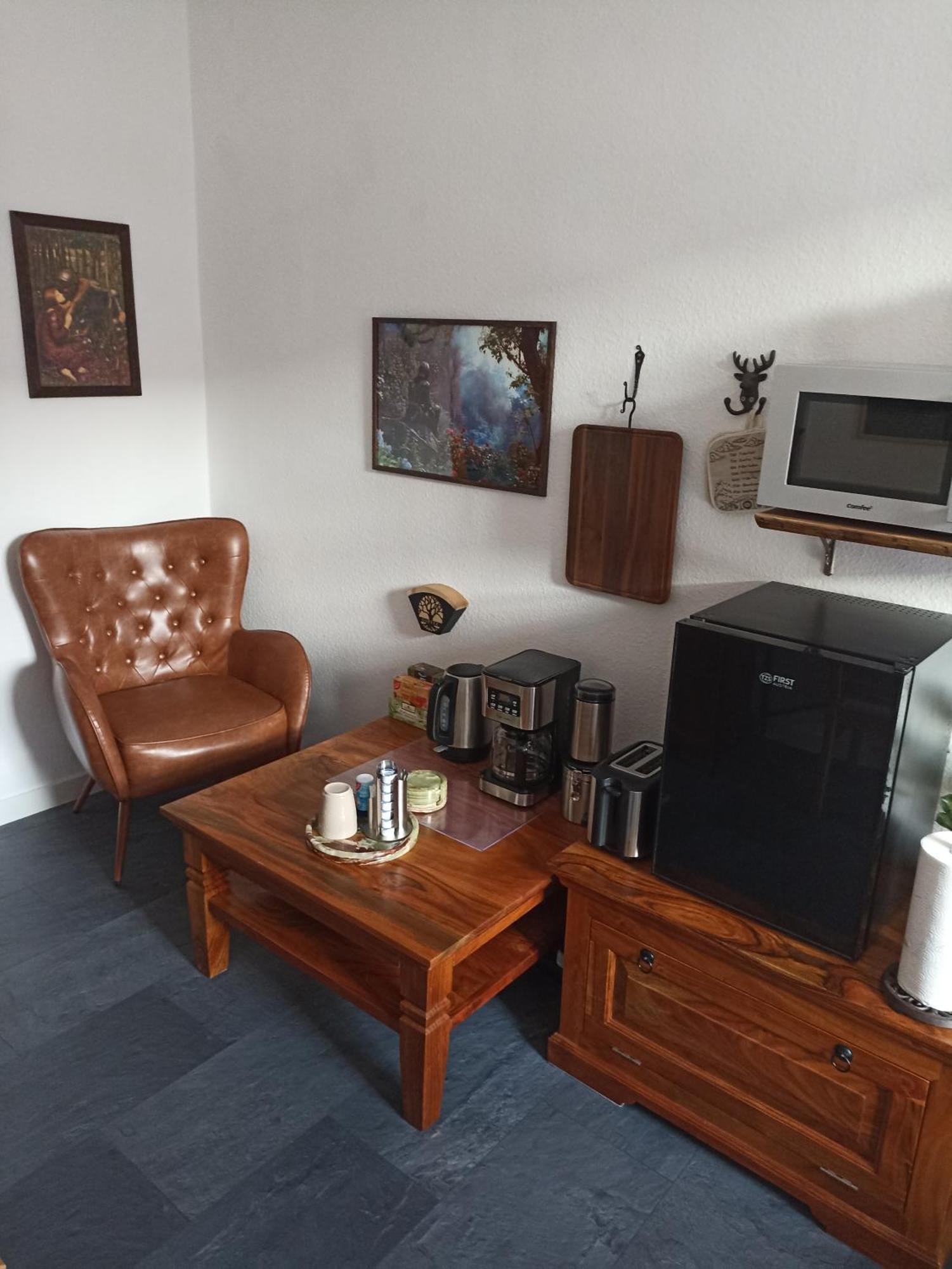 Privates Gaestezimmer In Altenburg Exterior photo